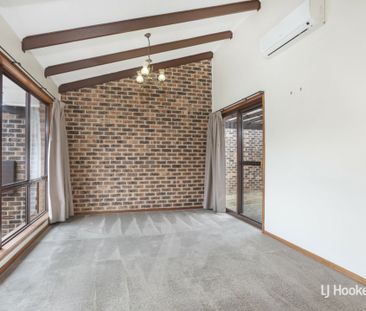 5 Ware Place, Belconnen ACT - Photo 1