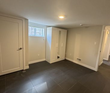 For Lease - 40 Bond Street Unit# Lower Level, Oakville, Ontario - Photo 2