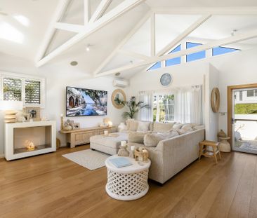 21 Norfolk Avenue - Photo 2