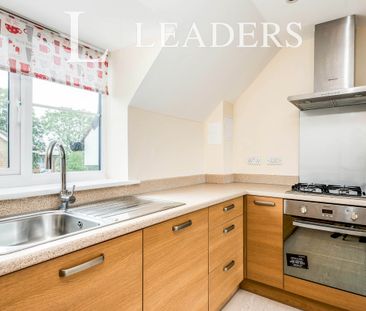 2 bedroom maisonette to rent Curtis Close, Watchfield, Swindon, SN6 - Photo 4