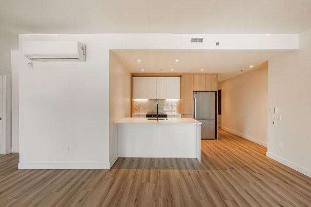 2800 Thimens, Montréal, QC - Photo 1