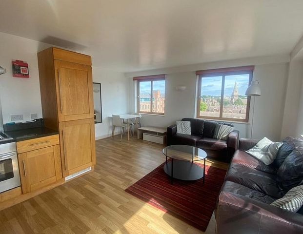 2 bedroom flat to rent - Photo 1