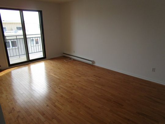 30 Le Breton - Photo 1