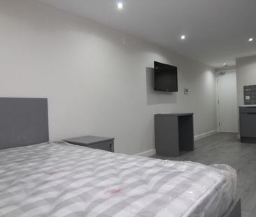 Market Street West Flat, PRESTON, Lancashire PR1 2HB - Photo 3