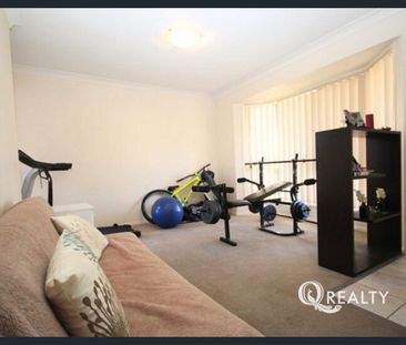 🏡Lowset Brick Home Looking For New Tenants! - Photo 6