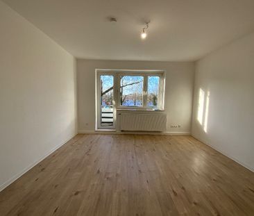 Helle 3-Zimmer-Wohnung mit Balkon frei! - Foto 2
