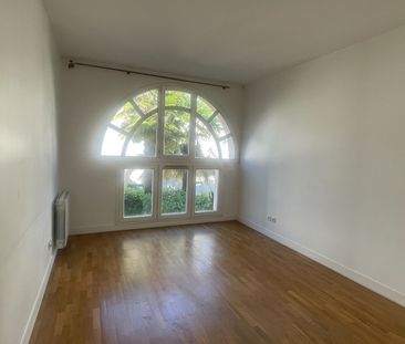 Location Maison 5 pièces 125m² - Photo 2