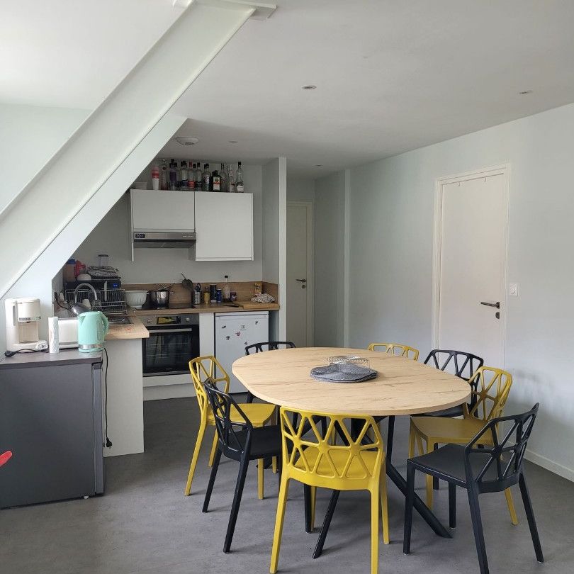 Location Appartement 1 pièce 12m² RONCHIN 59790 - Photo 1