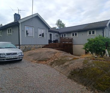 Fågelstigen, Saltsjö-Boo - Photo 1