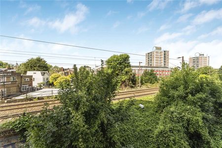 One bedroom apartment in the highly anticipated Parkhaus development. - Photo 4