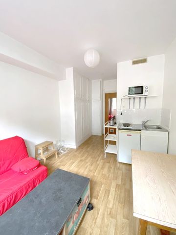 Location Appartement LEVALLOIS PERRET - - Photo 2