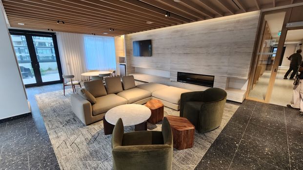 For Lease - 395 Square One Drive Unit# 1009, Mississauga, Ontario - Photo 1