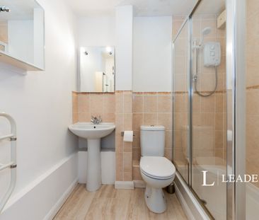 1 bedroom apartment to rent Eastfields, 24-30 Victoria Road North, ... - Photo 4