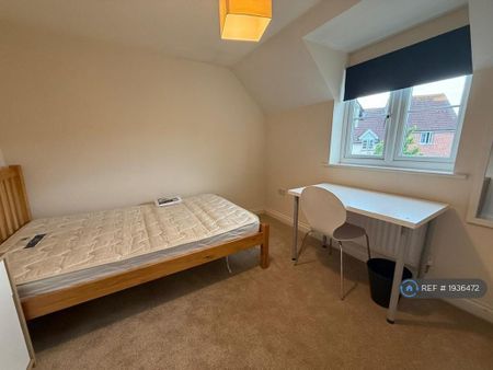 5 bedroom terraced house to rent - Photo 5