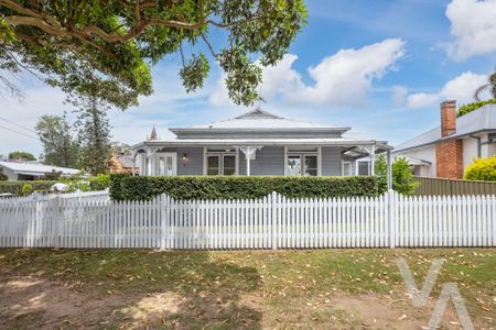 31 High Street, Morpeth NSW 2321 - House For Rent | Domain - Photo 5