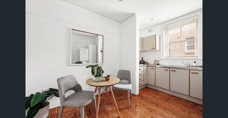 Semi-like Feel, Ground Floor in a Prime Location - Photo 3