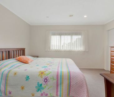 Stylish 4BR Family Haven - Grenada Village - Photo 4