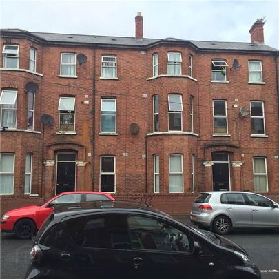 89 Fitzroy Avenue, Belfast, BT7 1HU - Photo 1
