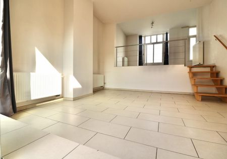 Duplex appartement met 2 slpk, terras en fietsenberging voor 850 EUR/mnd - Photo 3