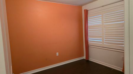 For Lease - 92 Allegro Drive, Brampton, Ontario - Photo 4