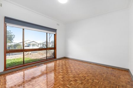 2 Jessie Street, Oak Park VIC 3046 - Photo 3