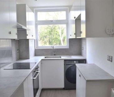 Roke Road, Kenley, CR8 - Photo 3