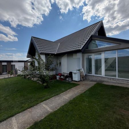 Casa individuala de inchiriat, 90 mp, teren 300 mp, zona Moa - Fotografie 3