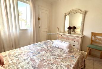 Bungalow in Torrevieja, urbanizacion, for rent