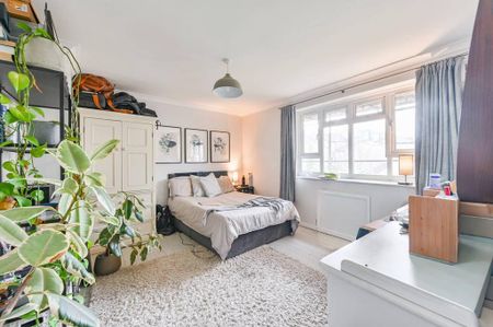 3 bedroom maisonette to rent - Photo 2