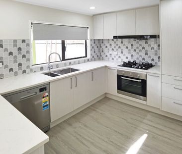 Mission Bay - 3 bedroom Duplex - Photo 2