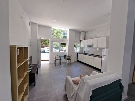 Alquiler de piso en Plaza Conde de Ferrería - Photo 4