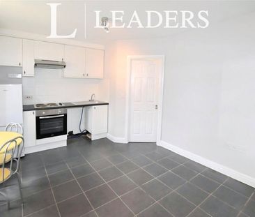 1 bedroom apartment to rent South Street, Bishops Stortford, CM23 - Photo 3