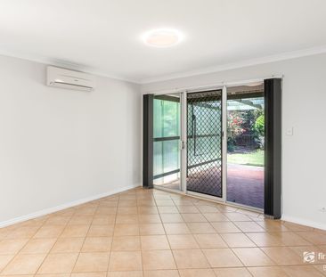 Renovated 3-Bedroom Home Close to Town/Shops/Schools - Photo 4