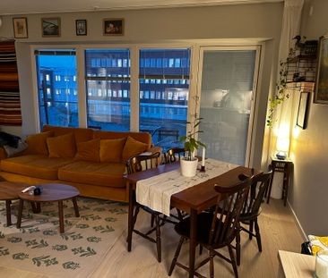 Stadshusgatan, Nacka - Photo 1