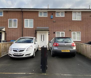 2 Bed Terraced House, Cunard Close, M13 - Photo 2