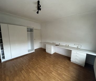 Ruim appartement in het centrum van Geel - Foto 5