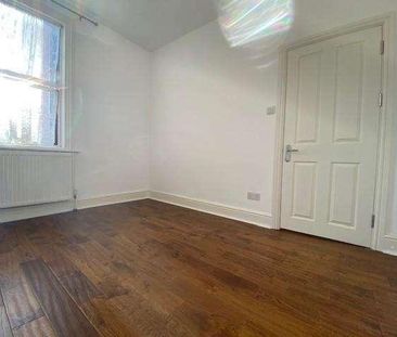 Gloucester Road, Edmonton, N18 - Photo 3