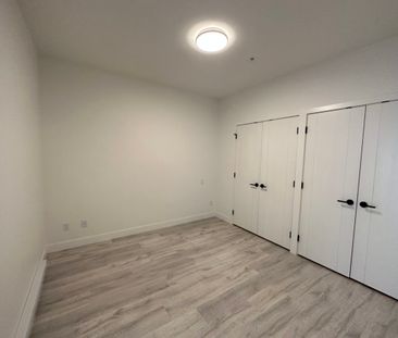 Court West Condo with 2 Parking Stalls! - Photo 2