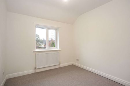 A stylish, recently renovated four bedroom house with home office in South Wilmslow - Photo 4