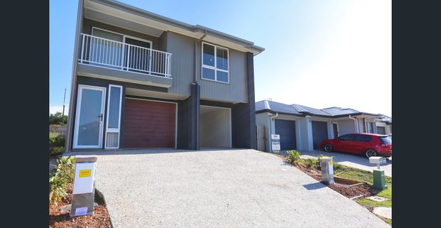 1 Bedroom with No Yard maintenance !! - Photo 1