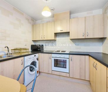 1 bedroom flat to rent - Photo 6