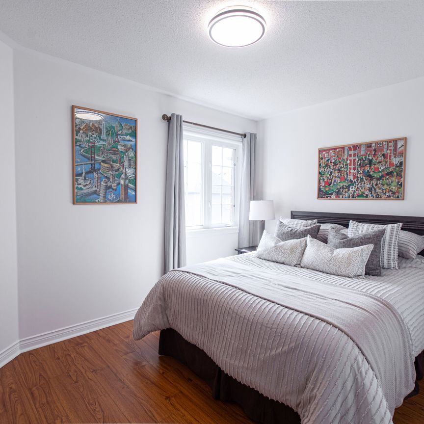 For Lease - 4 Old Orchard Crescent, Richmond Hill, Ontario - Photo 1