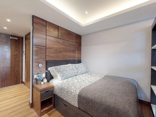 Studio to rent - Photo 1