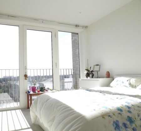 Two Bedrrom Two Bathroom Apartment To Let West Hendon NW9 - Photo 2