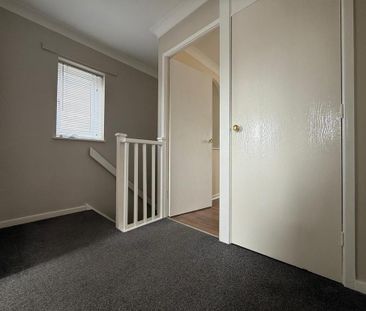 3 bedroom detached house to rent - Photo 4