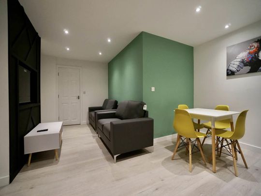 Flat 11, Ebenezer Chapel York Place - Photo 1