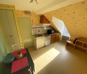 Location Appartement 1 pièce 22m² - Photo 2