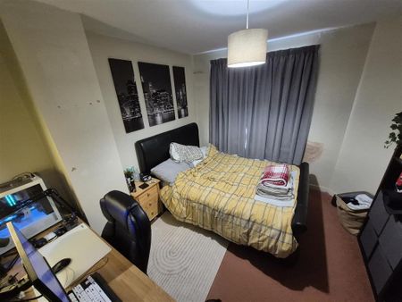 3 bedroom terraced house to rent - Photo 4