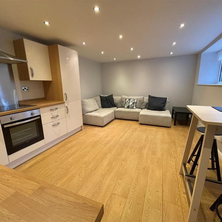 1 bedroom apartment to rent - Photo 1