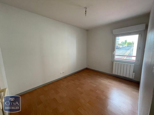 Location Appartement 2 pièces 35m² POITIERS 86000 - Photo 1